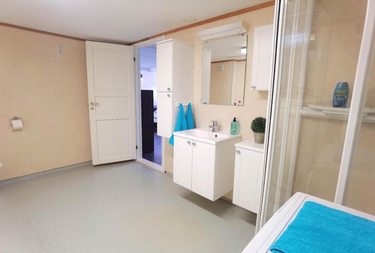 Apartamento Hybel Til Leie Tvedestrand Exterior foto